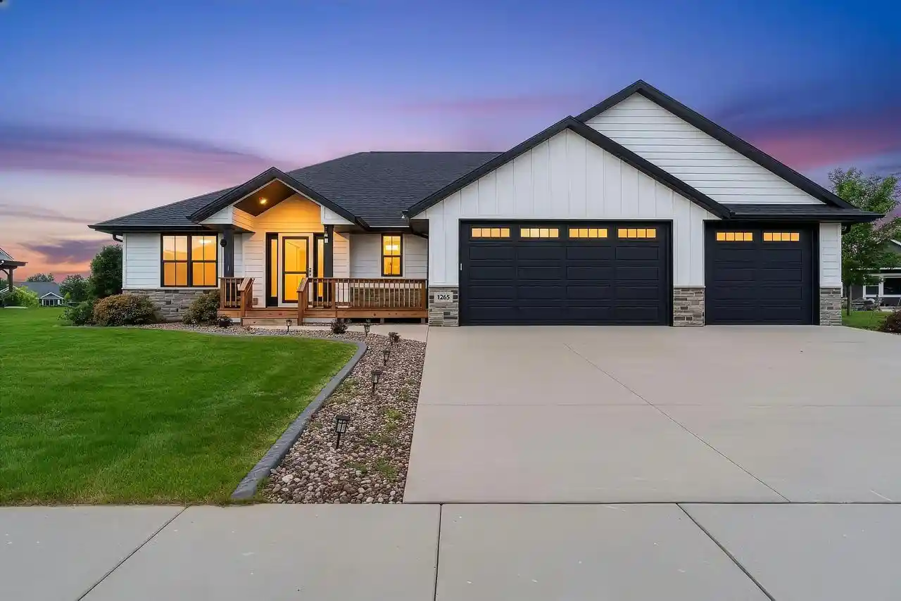 1st image of 1625 Drusillas Way Way, Green Bay, WI 54313 | MLS# 50328747
