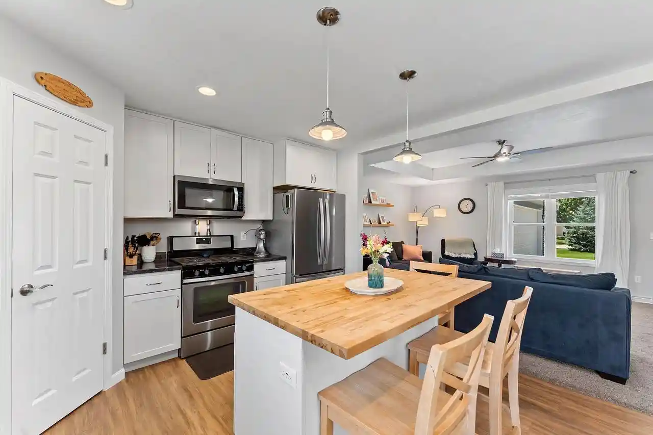 5th image of N9182 Dylan Dr Dr, Appleton, WI 54915 | MLS# 50328749