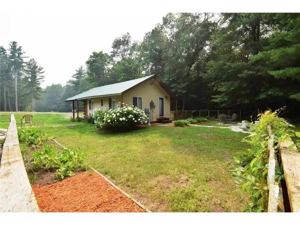38th image of 24854 New Moon Dr Dr, Siren, WI 54872 | MLS# 7106239