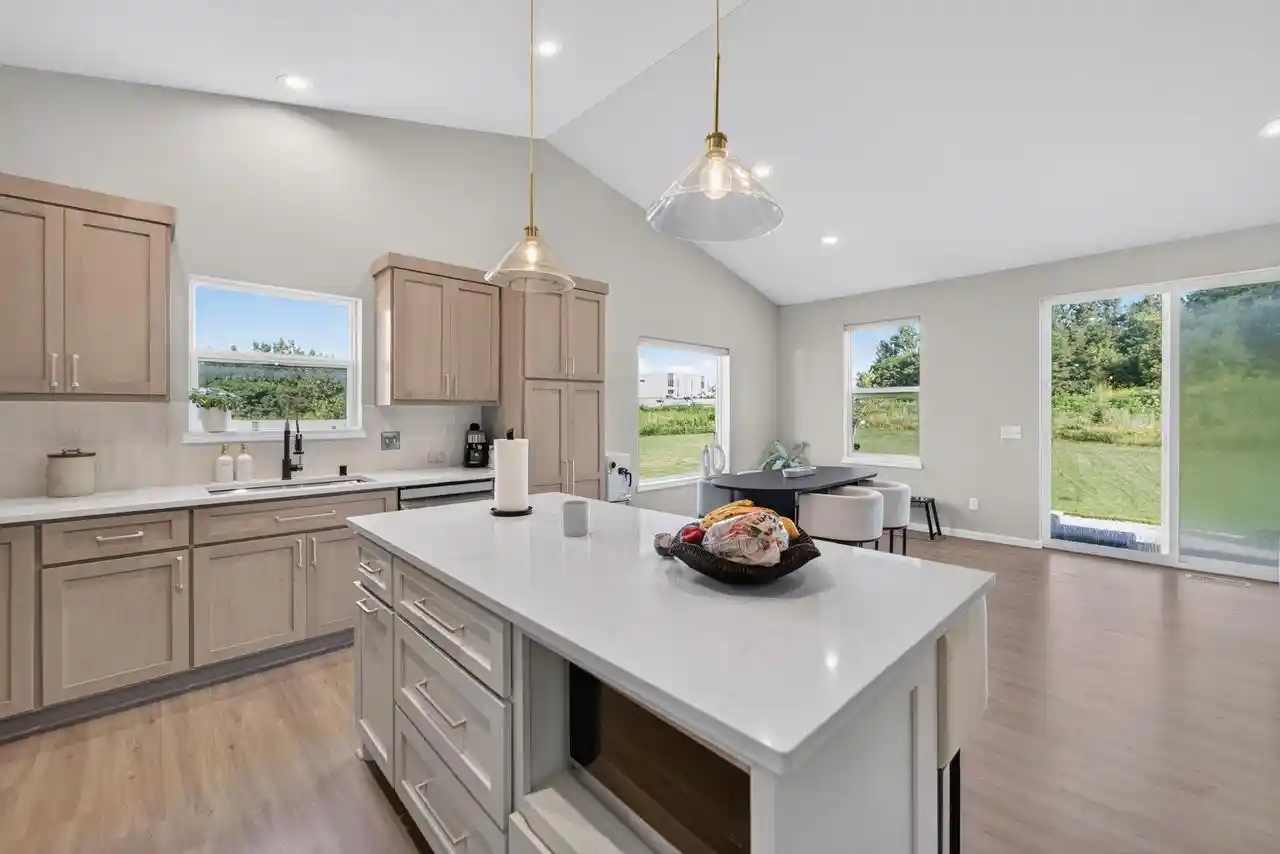 4th image of 5514 Maddy Pass Pass, Madison, WI 53718 | MLS# 2027609