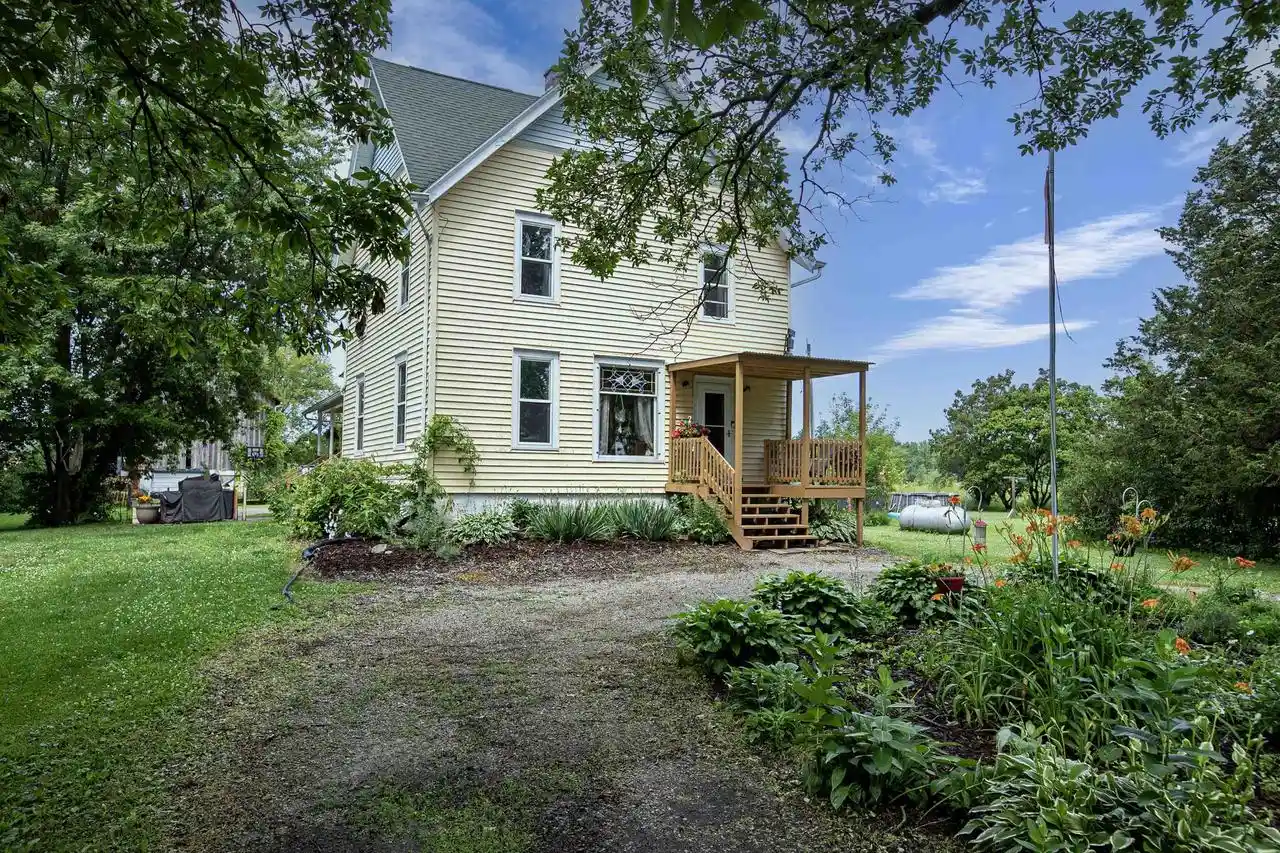 Homes for sale in Fremont, WI | 9511 Old Road Road, Fremont, WI 54940 | MLS# 50328757