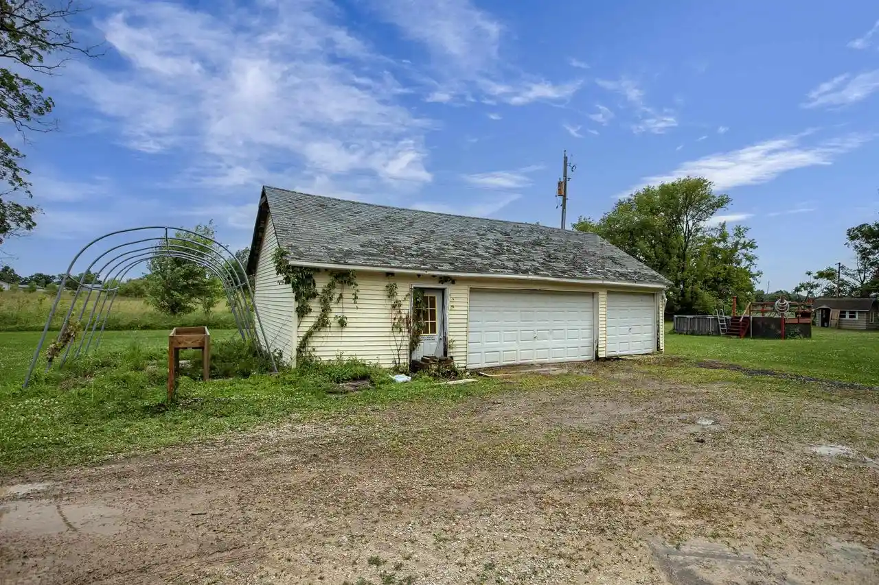 Homes for sale in Fremont, WI | 9511 Old Road Road, Fremont, WI 54940 | MLS# 50328757