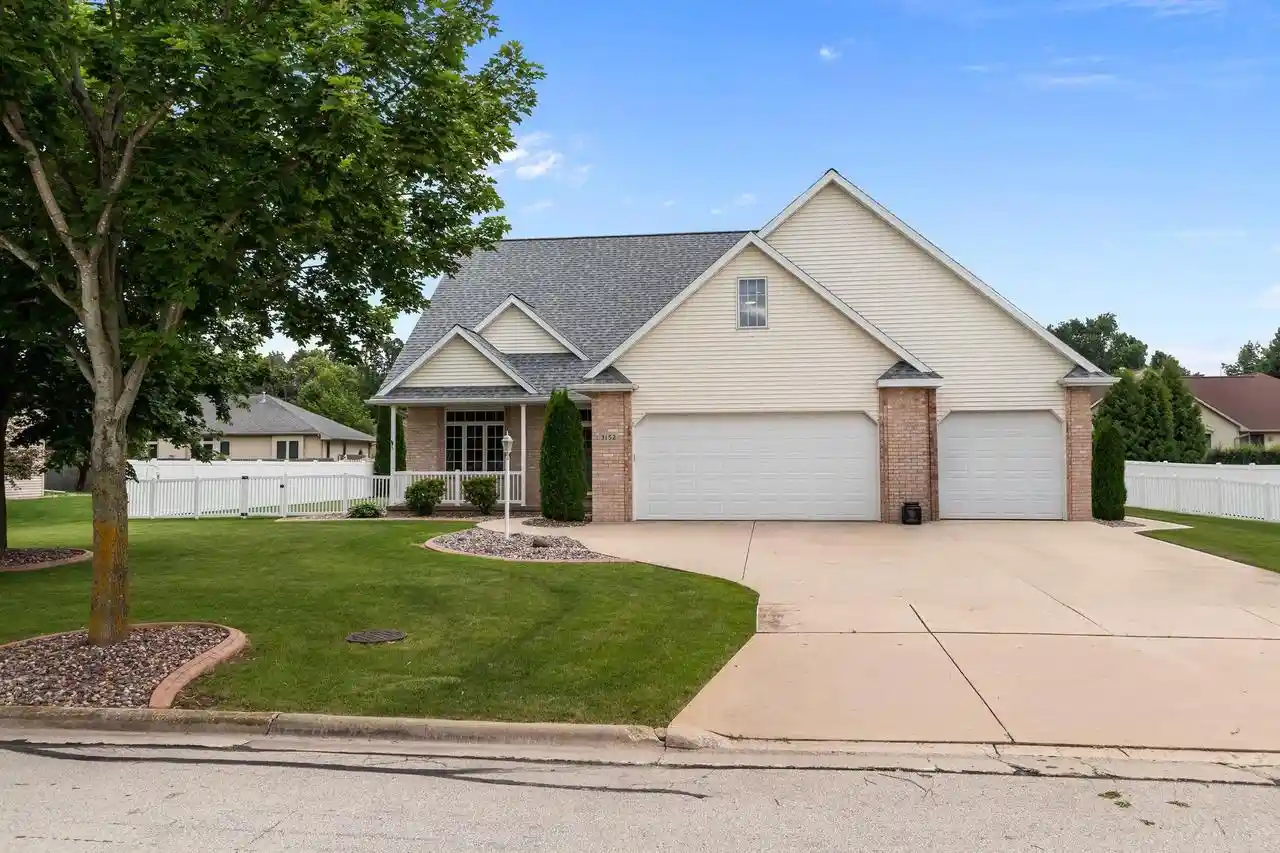 1st image of 3152 Savanna Way Way, Green Bay, WI 54311 | MLS# 50328758