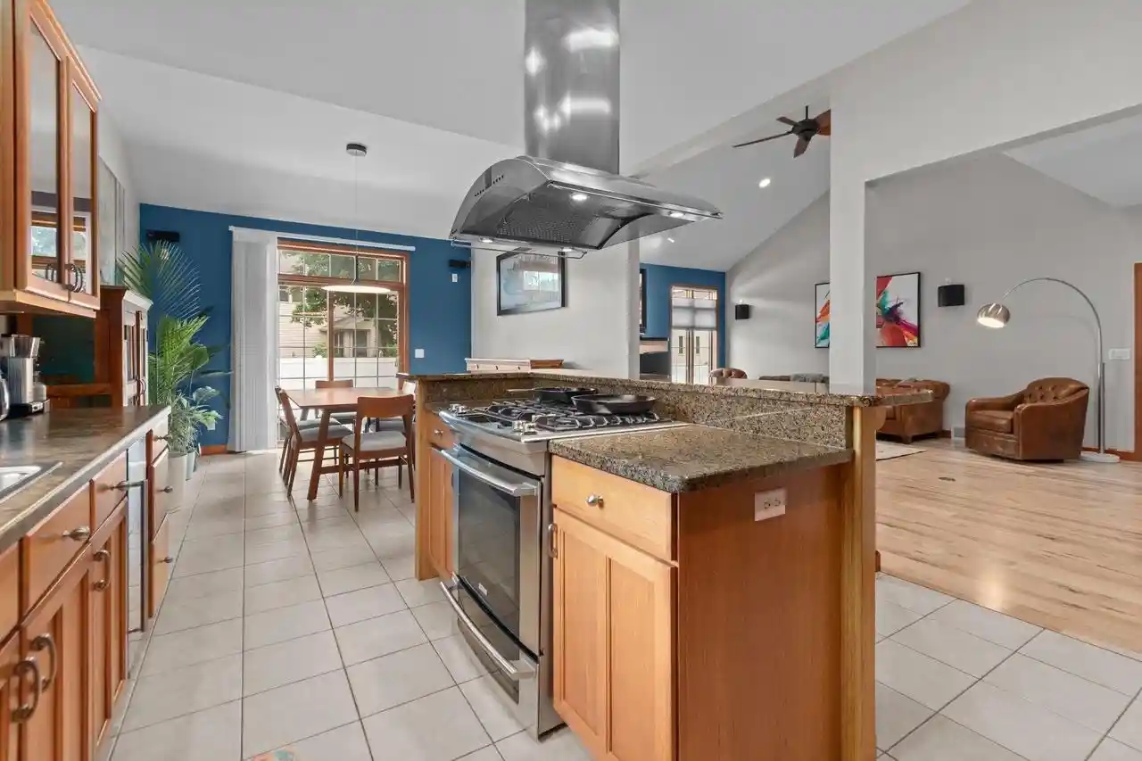 3rd image of 3152 Savanna Way Way, Green Bay, WI 54311 | MLS# 50328758