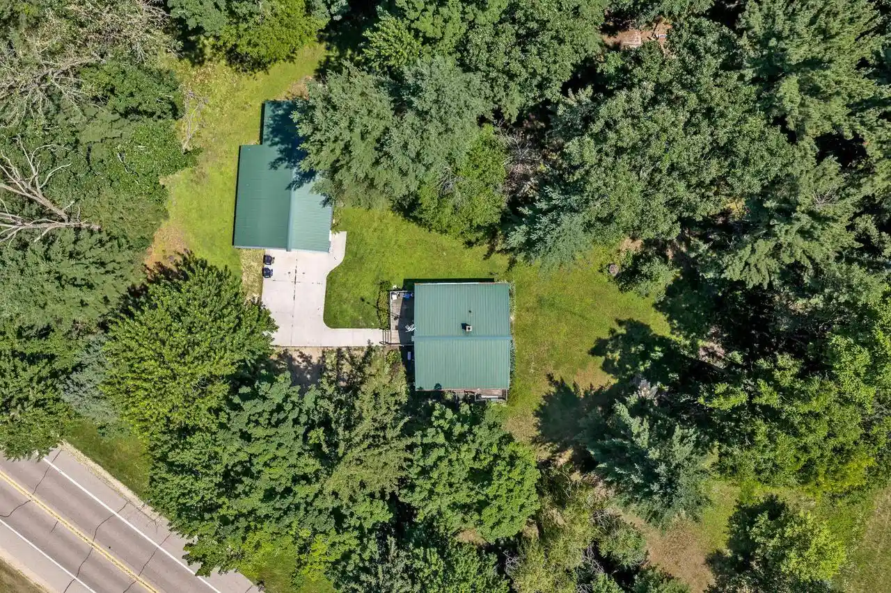4th image of 2992 Hwy 13, Wisconsin Dells, WI 53965 | MLS# 2027612