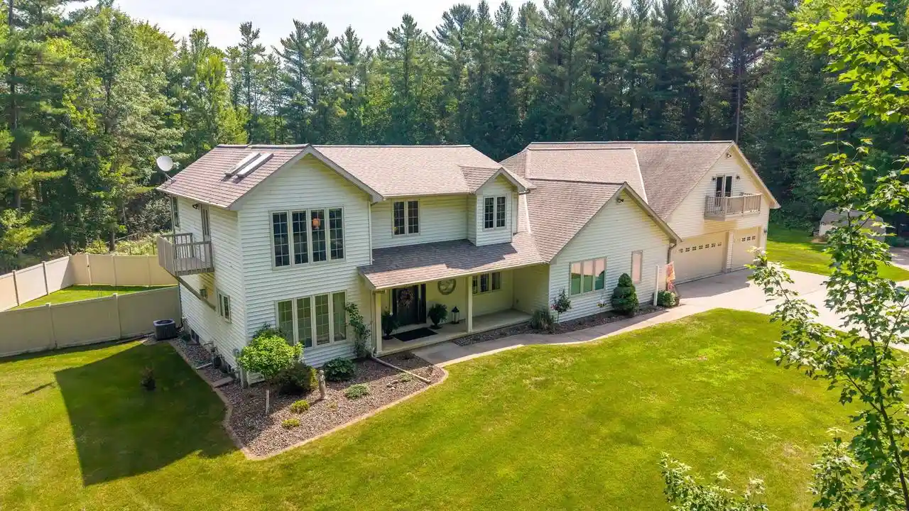 1st image of N2780 Wilderness Trail Trail, Marinette, WI 54143 | MLS# 50328773