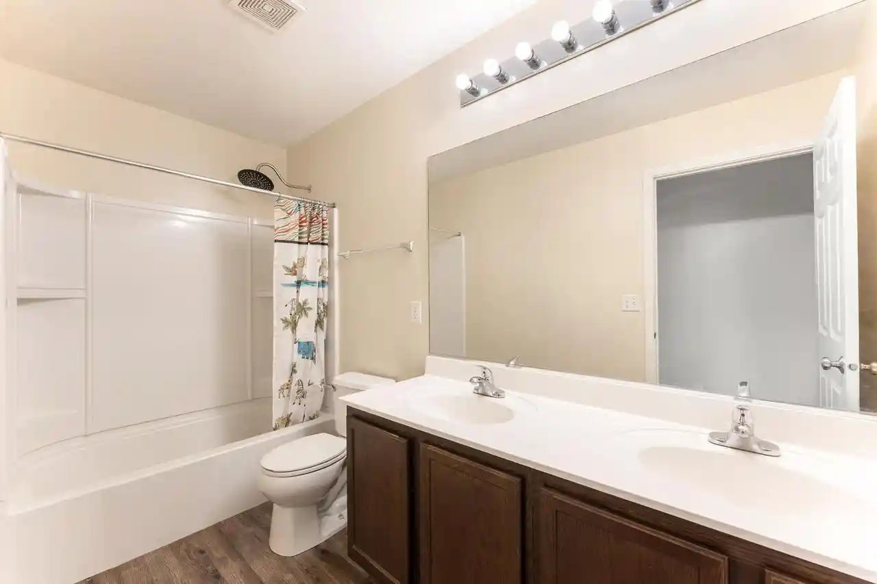 4th image of 11334 60Th Pl Pl, Kenosha, WI 53142 | MLS# 1970693