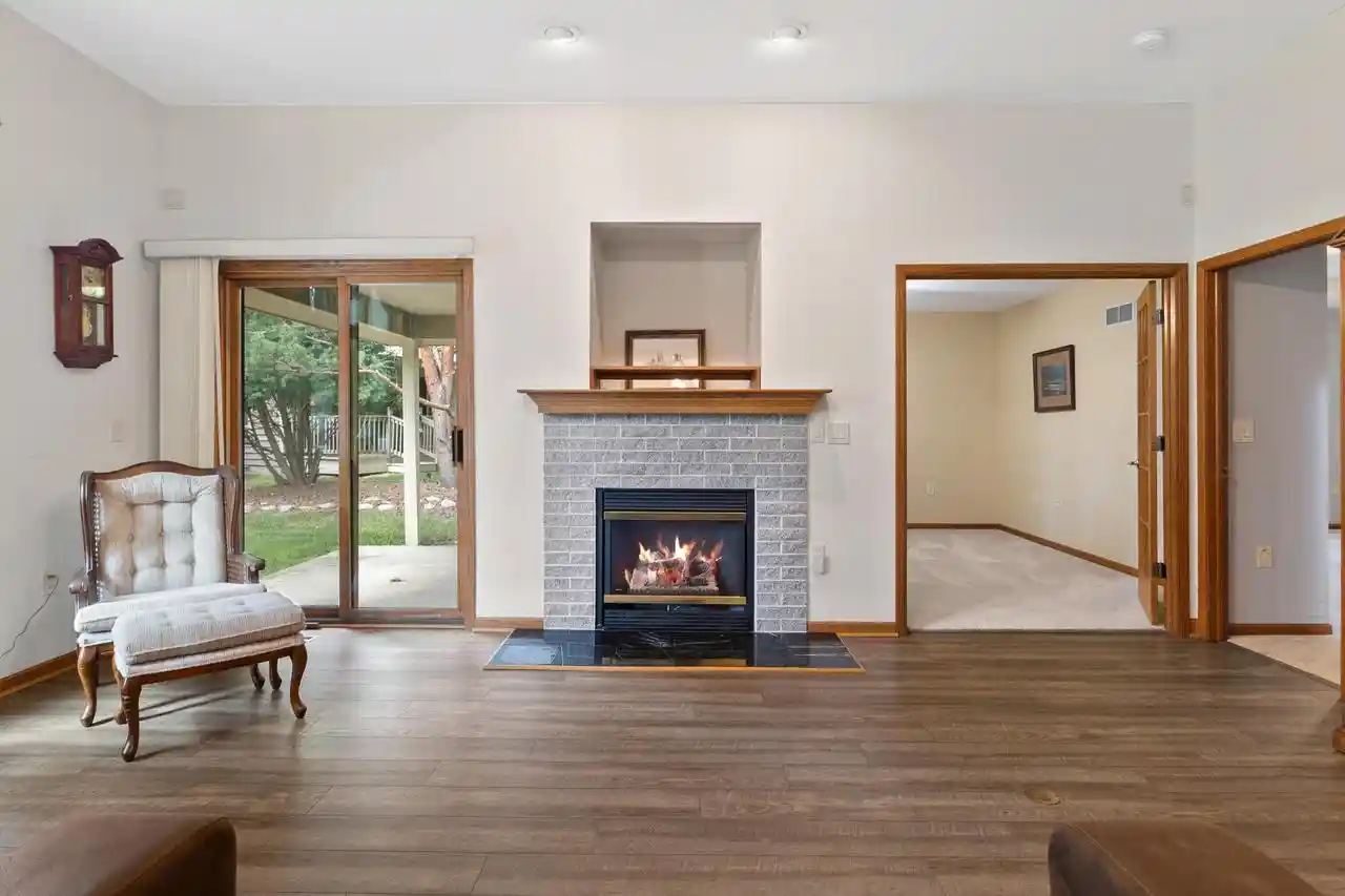 27th image of W240n2365 E Parkway Meadow Circle Circle #A, Pewaukee, WI 53072 | MLS# 1970726