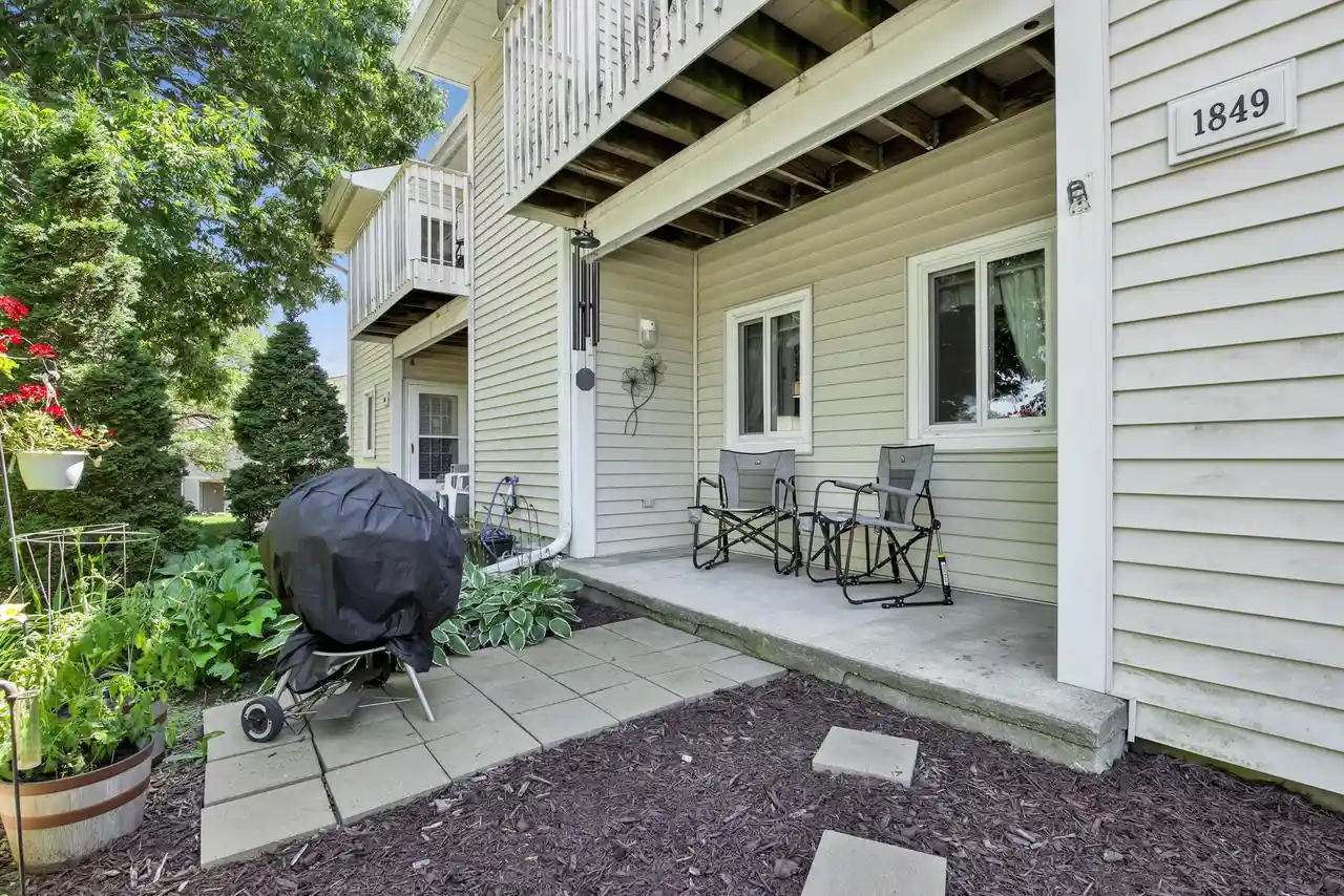 1st image of 1849 Parknoll Lane Lane, Port Washington, WI 53074 | MLS# 1970727