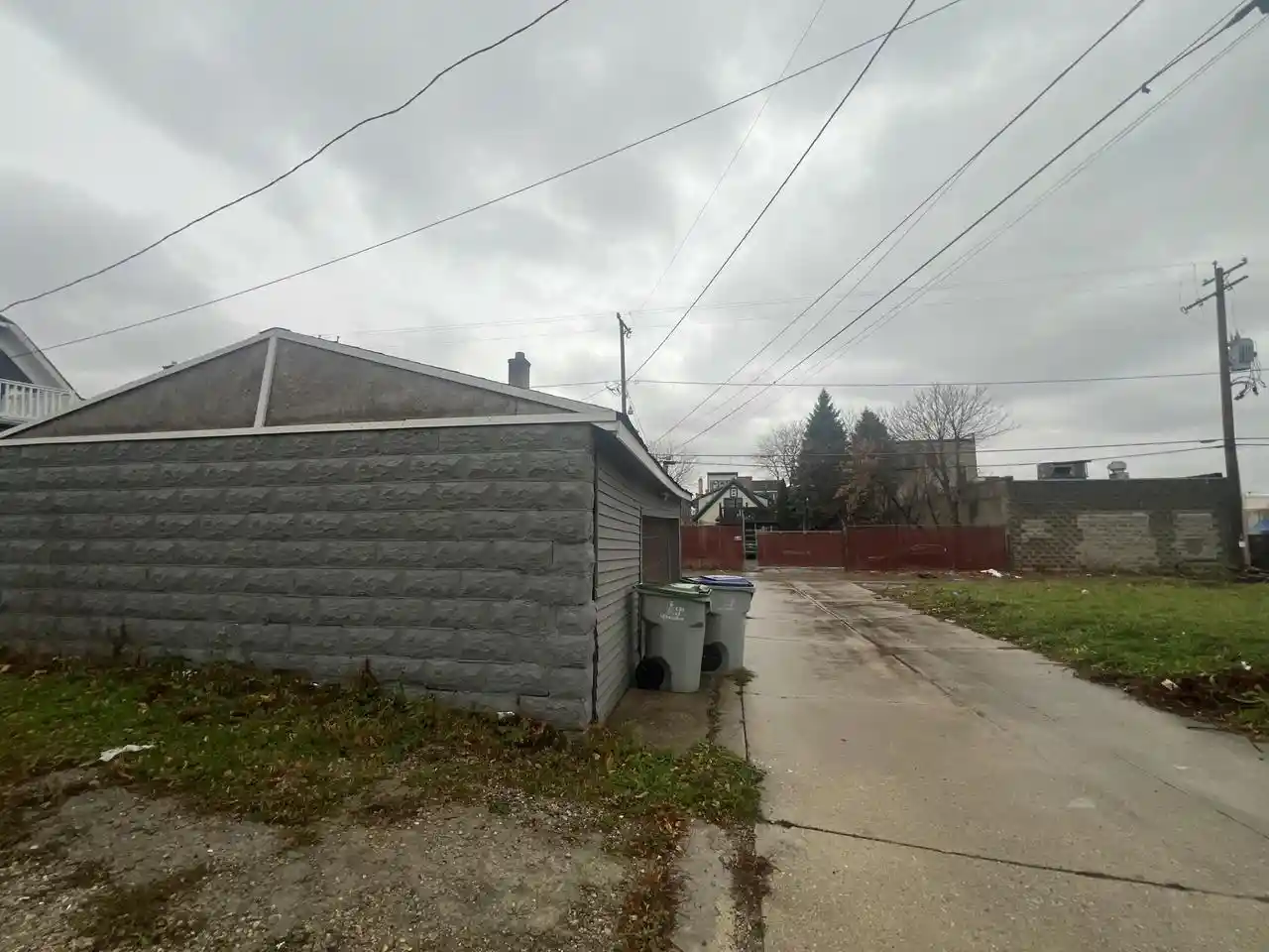 Photo 3 of Single family home for sale at 212 W Center Street Street, Milwaukee, WI 53212 | MLS# 1970740 | Listing updated on 2026-10-09