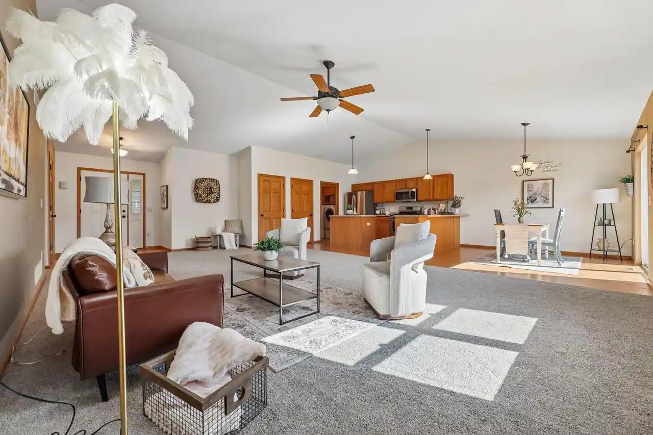 Homes for sale in Watertown, WI | 1109 Hickory Lane Lane, Watertown, WI 53094 | MLS# 2027644