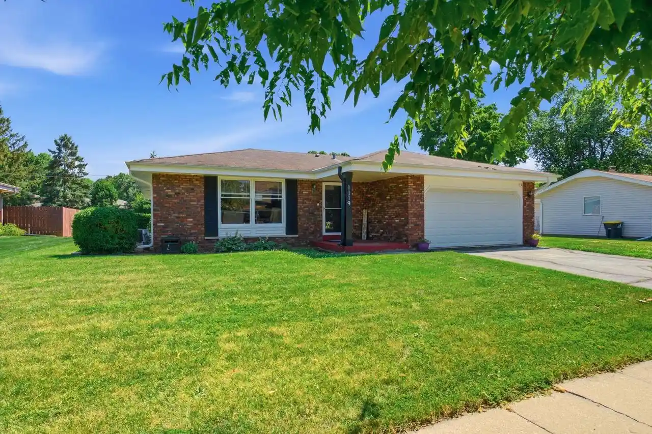 1st image of 1119 Dogwood Lane Lane, Waukesha, WI 53189 | MLS# 1970753