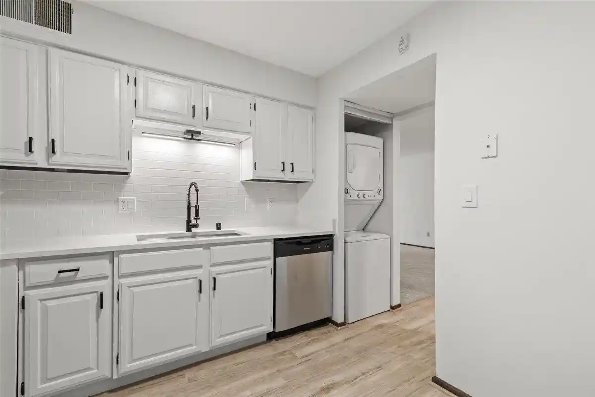 28th image of 1906 E Shorewood Boulevard Boulevard #149, Milwaukee, WI 53211 | MLS# 1970754