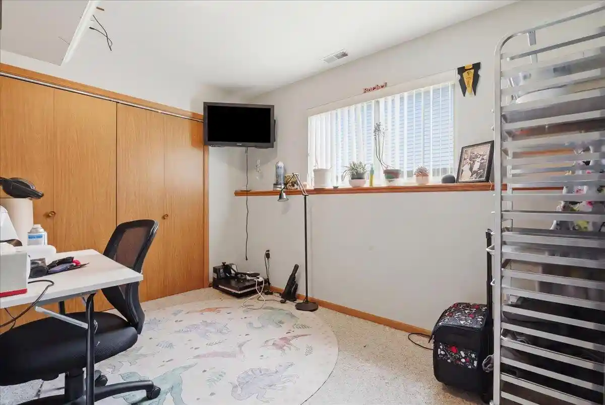 5th image of 10463 268Th Court Court, Trevor, WI 53179 | MLS# 1970763