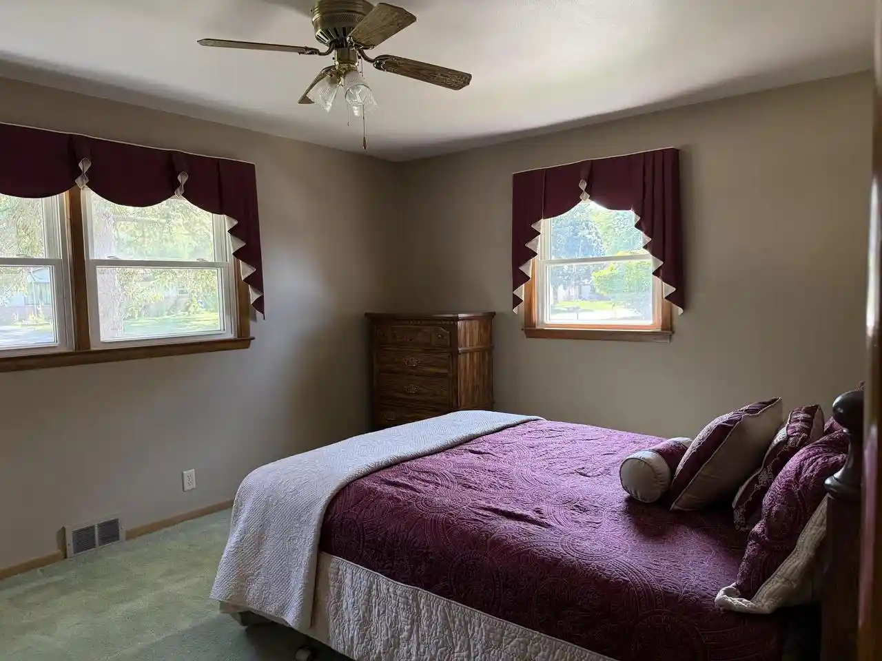 Homes for sale in Brown Deer, WI | 5232 W Donna Dr Dr, Brown Deer, WI 53223 | MLS# 1970766