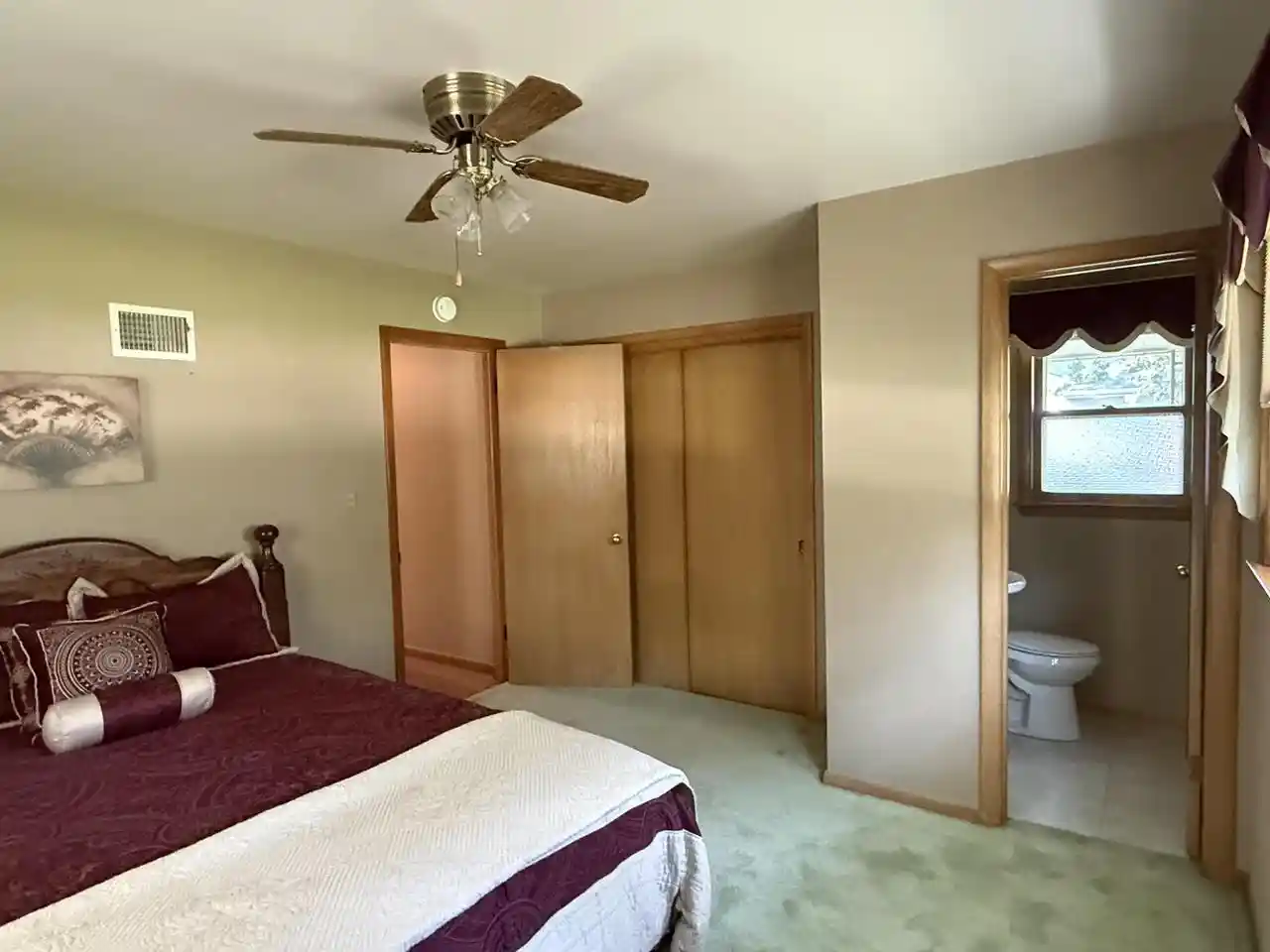 Homes for sale in Brown Deer, WI | 5232 W Donna Dr Dr, Brown Deer, WI 53223 | MLS# 1970766