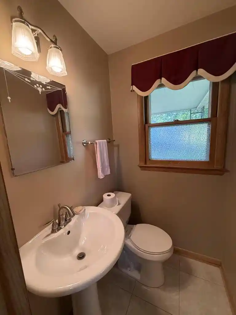 Homes for sale in Brown Deer, WI | 5232 W Donna Dr Dr, Brown Deer, WI 53223 | MLS# 1970766