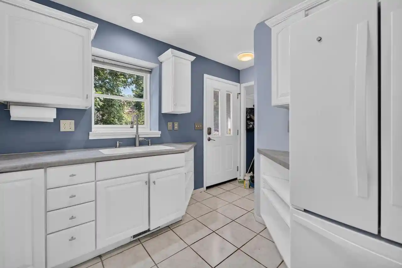 3rd image of 831 S Mills Street Street, Madison, WI 53715 | MLS# 2027656