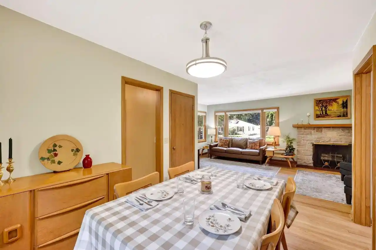 4th image of 913 Mohican Pass Pass, Madison, WI 53711 | MLS# 2027668