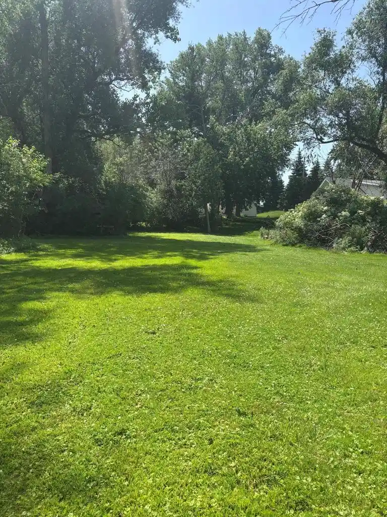 Homes for sale in Oconomowoc, WI | N73W36388 S Shore Dr Dr, Oconomowoc, WI 53066 | MLS# 1970811