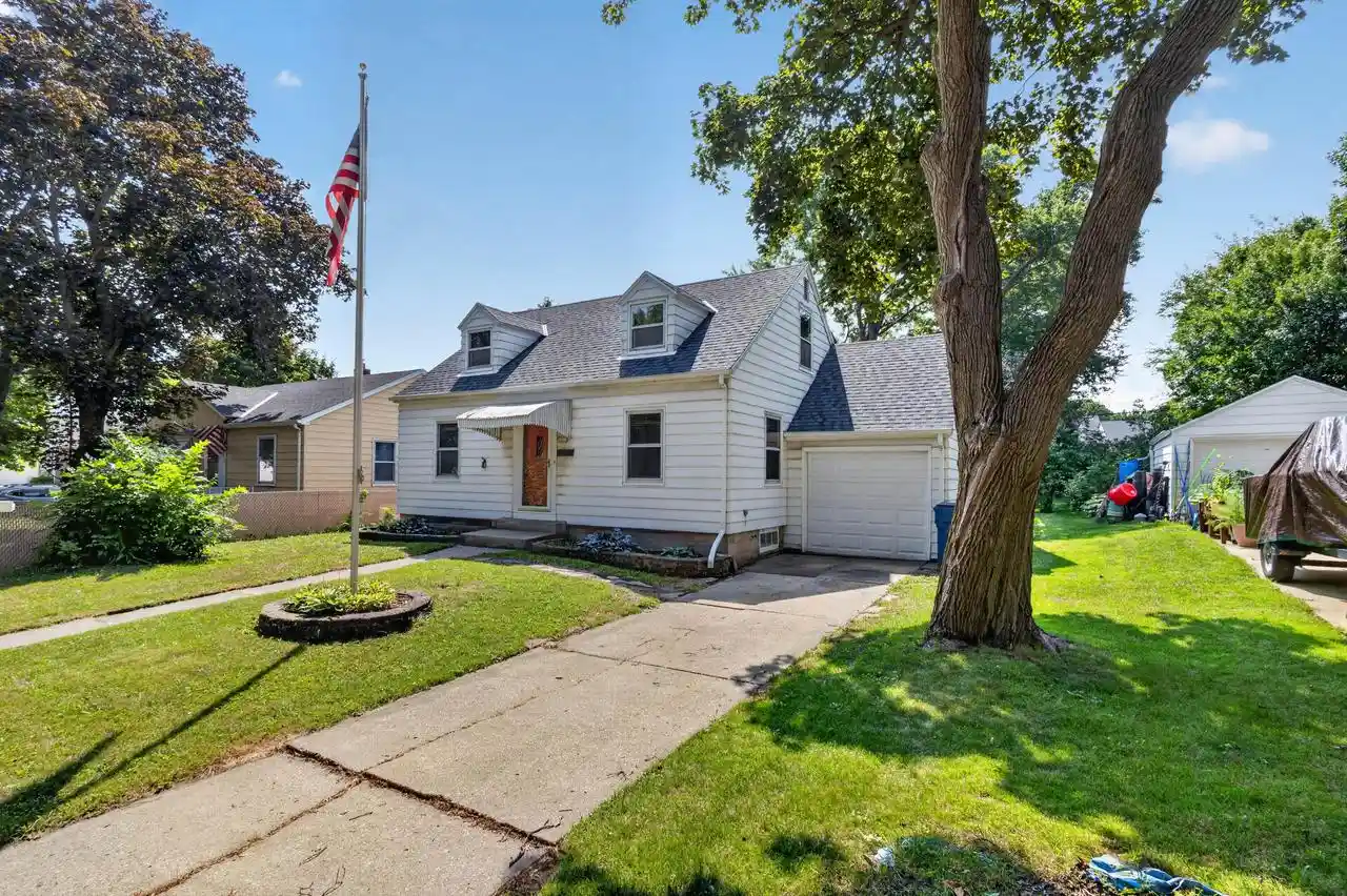 Photo 1 of Sale Pending at 5315 W Arizona Street Street, Milwaukee, WI 53219 | MLS# 1970826 | Listing updated on 2026-08-07