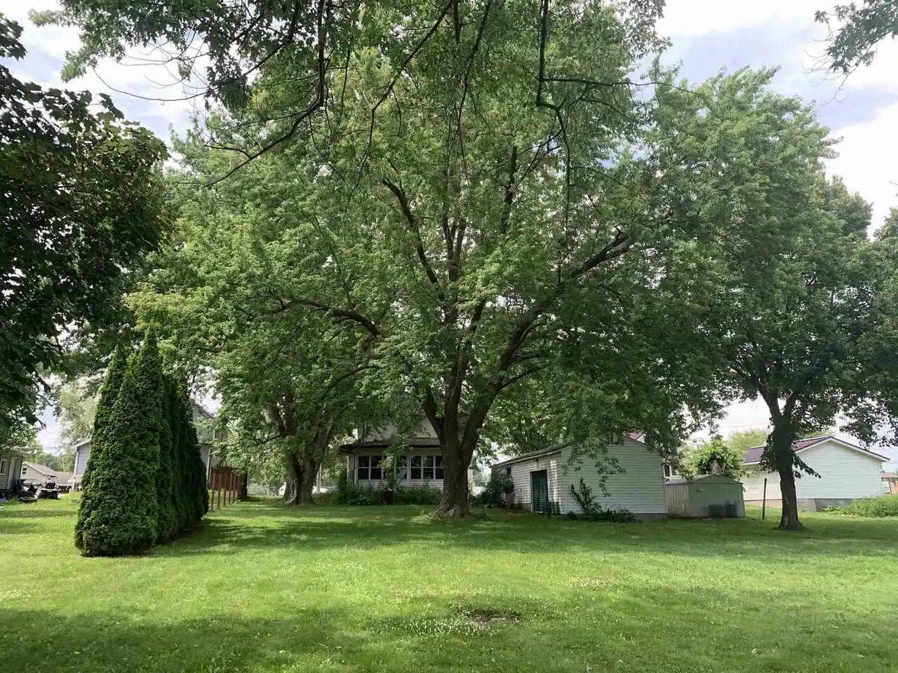 Homes for sale in Beaver Dam, WI | 641 S Center Street Street, Beaver Dam, WI 53916 | MLS# 2027673