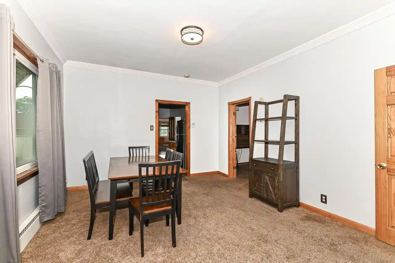 Homes for sale in South Milwaukee, WI | 1521 Marquette Avenue Avenue, South Milwaukee, WI 53172 | MLS# 1970823