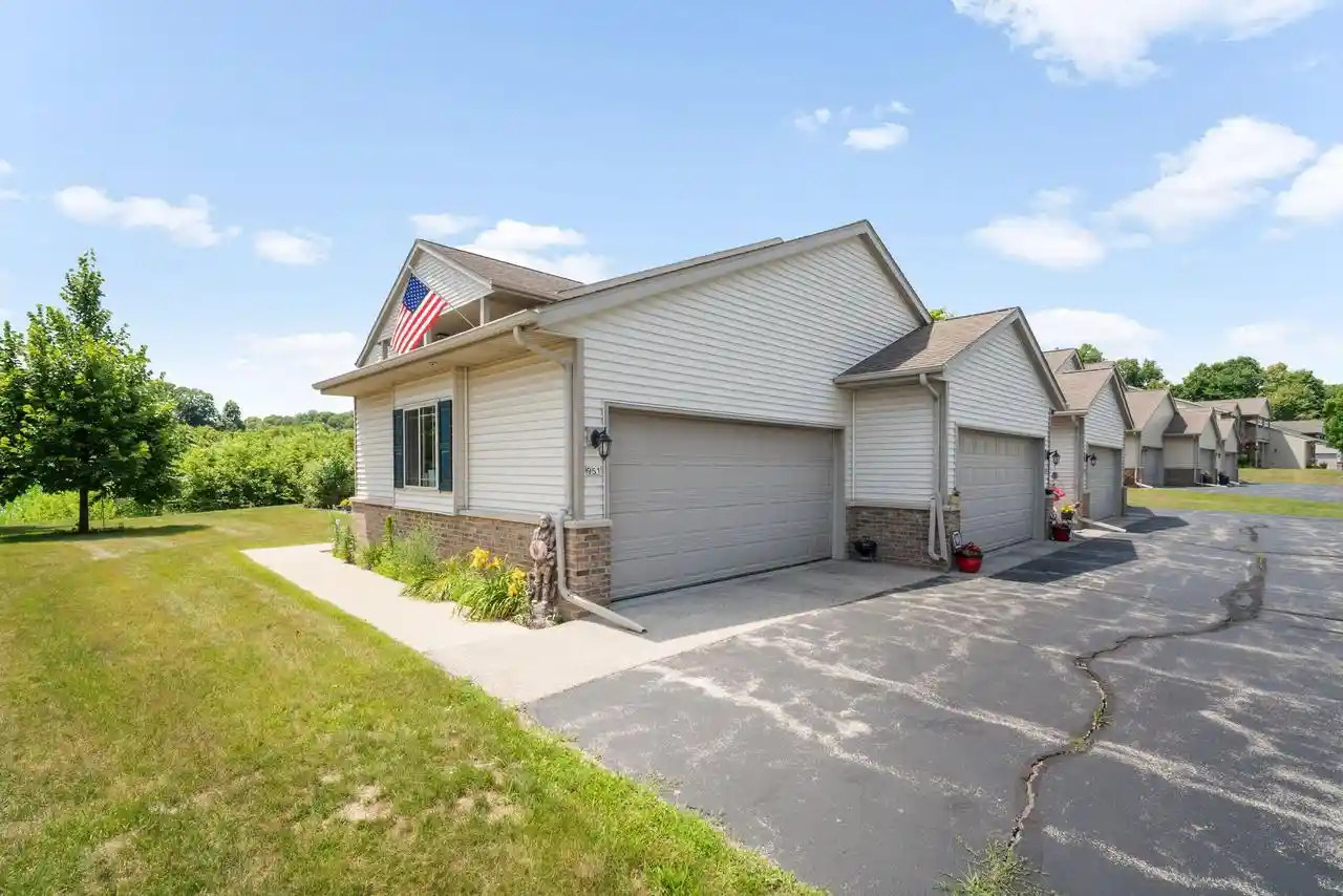Homes for sale in West Bend, WI | 951 Spring Court Court, West Bend, WI 53095 | MLS# 1970822