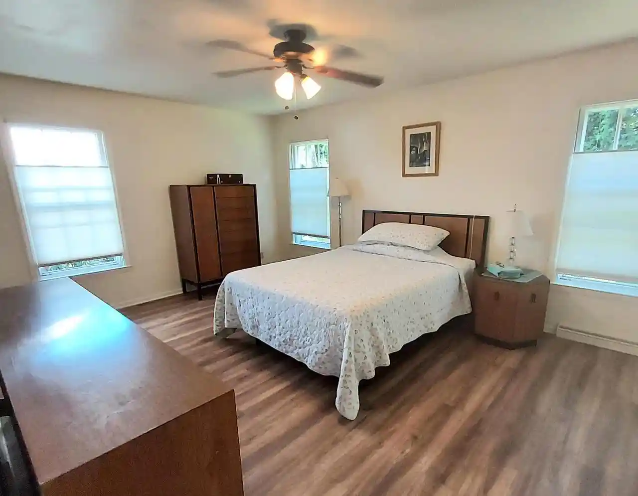 2nd image of 1027 W Shaker Circle Circle, Mequon, WI 53092 | MLS# 1970828