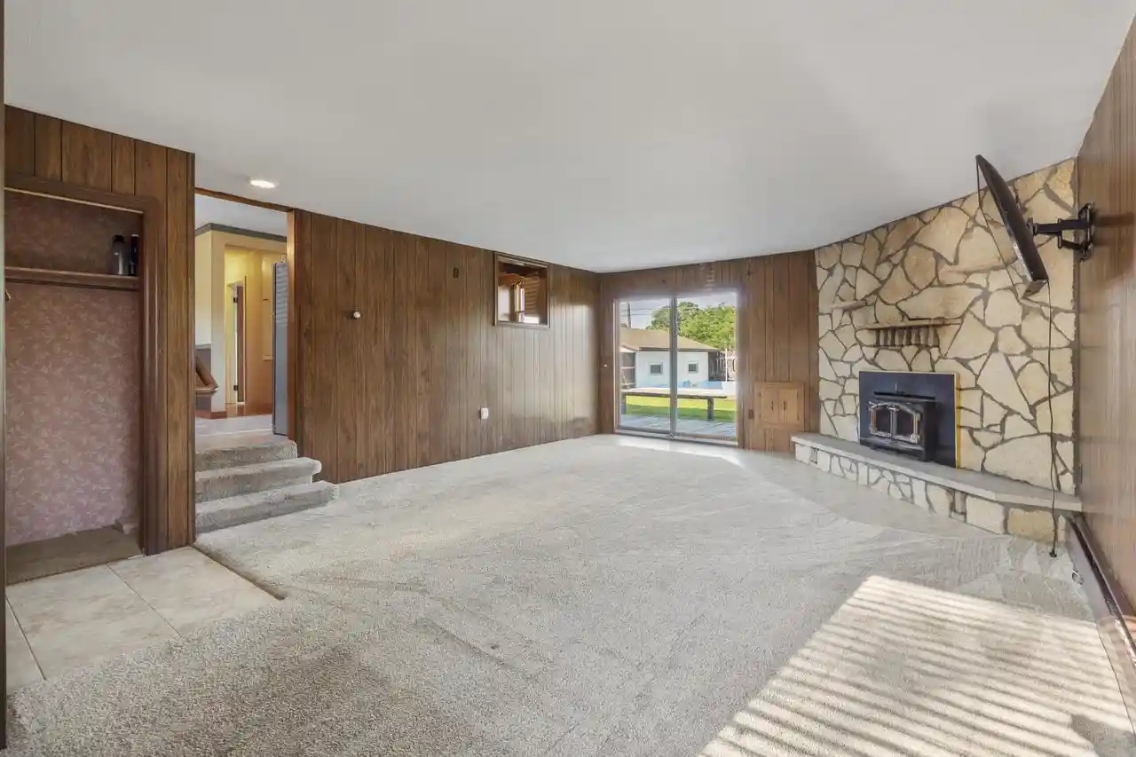 2nd image of 503 8th Avenue S Avenue S, Onalaska, WI 54650 | MLS# 1970840