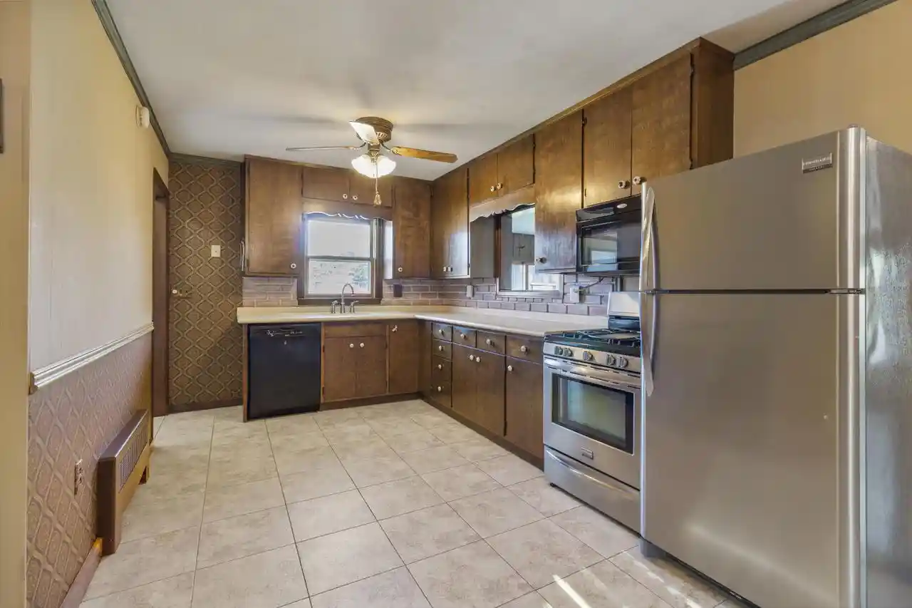 4th image of 503 8Th Avenue S Avenue S, Onalaska, WI 54650 | MLS# 1970840
