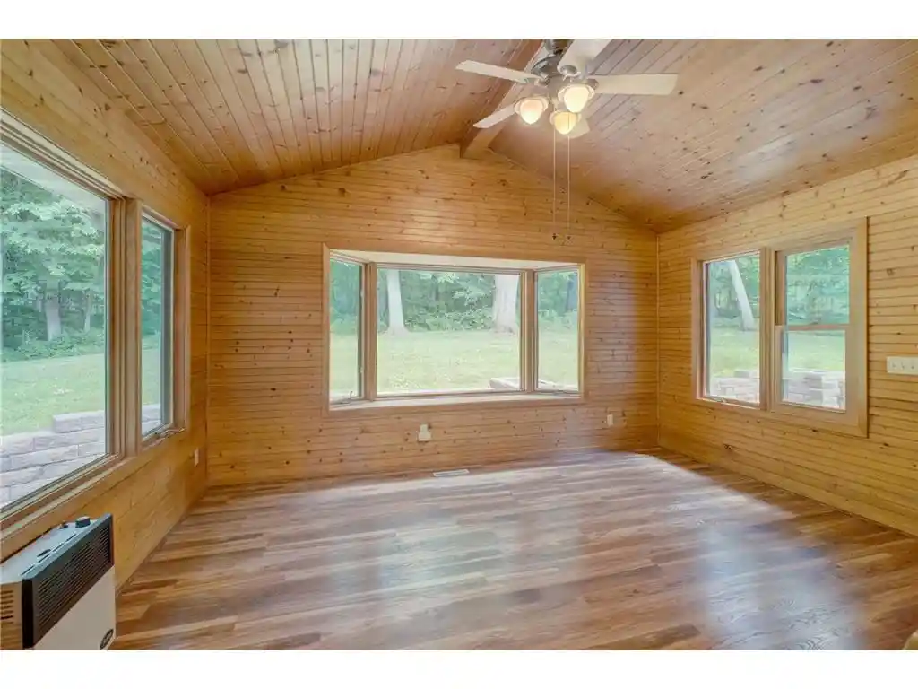 4th image of 2538 86Th Avenue Avenue, Osceola, WI 54020 | MLS# 7106595