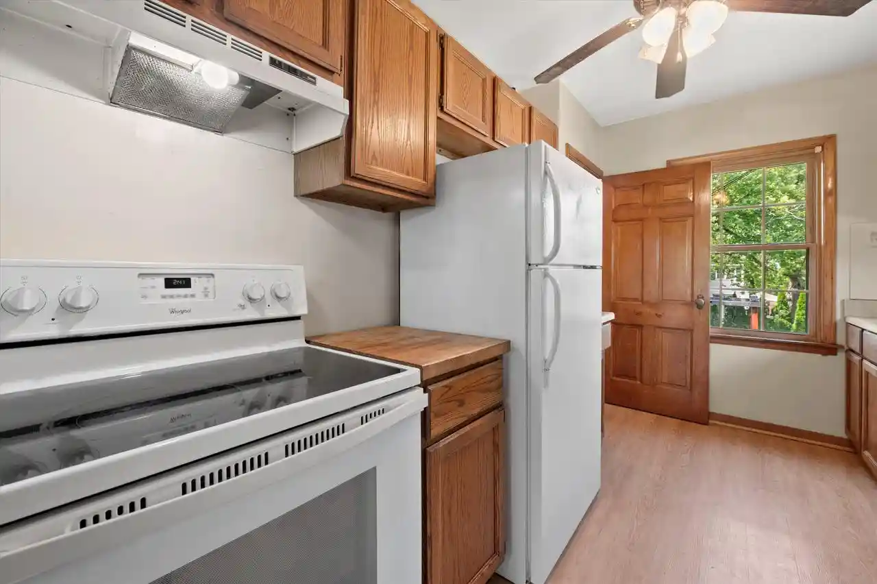 5th image of N84W16278 Donald Avenue Avenue, Menomonee Falls, WI 53051 | MLS# 1970842