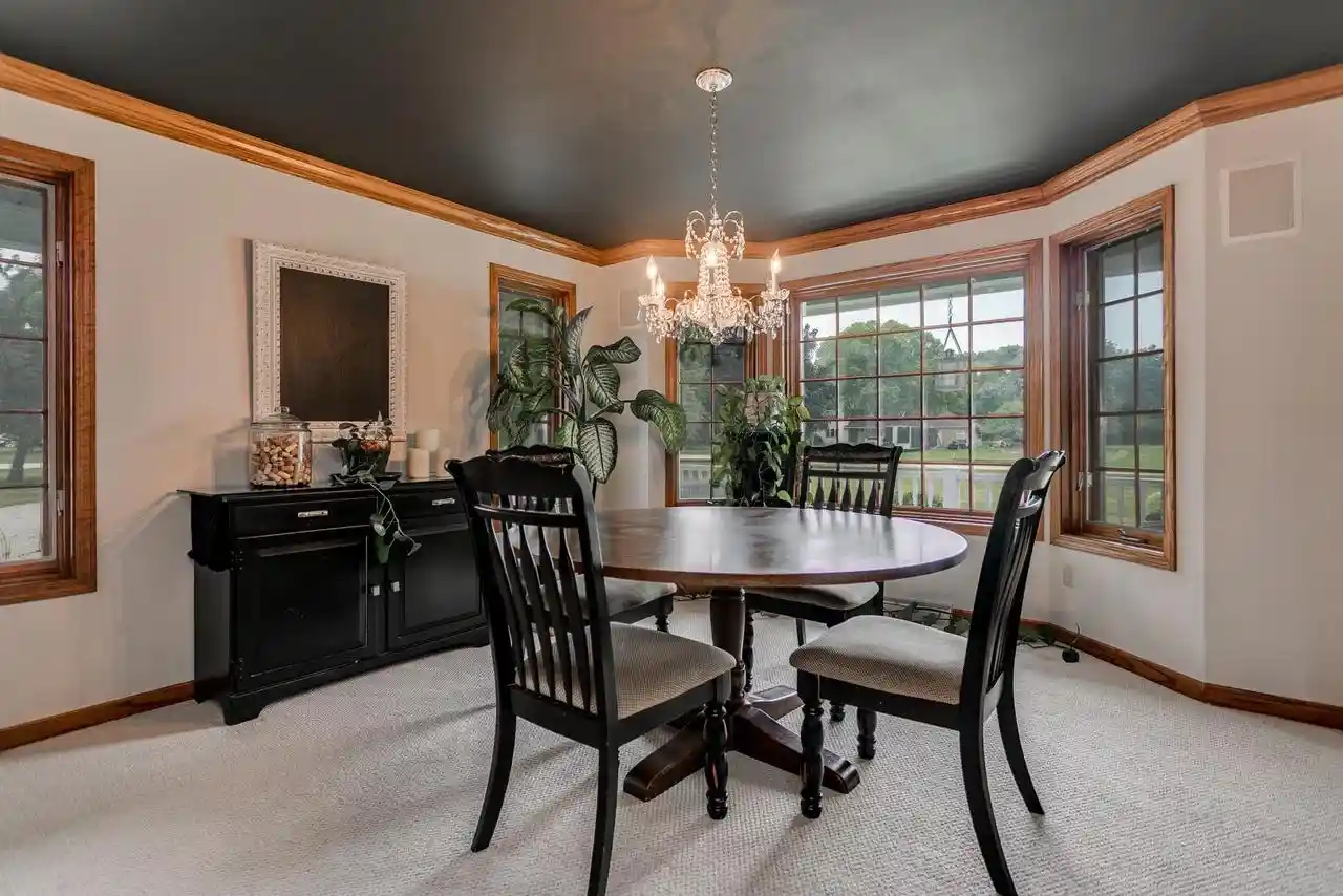 3rd image of 3040 Windfield Dr Dr, Neenah, WI 54956 | MLS# 50328816