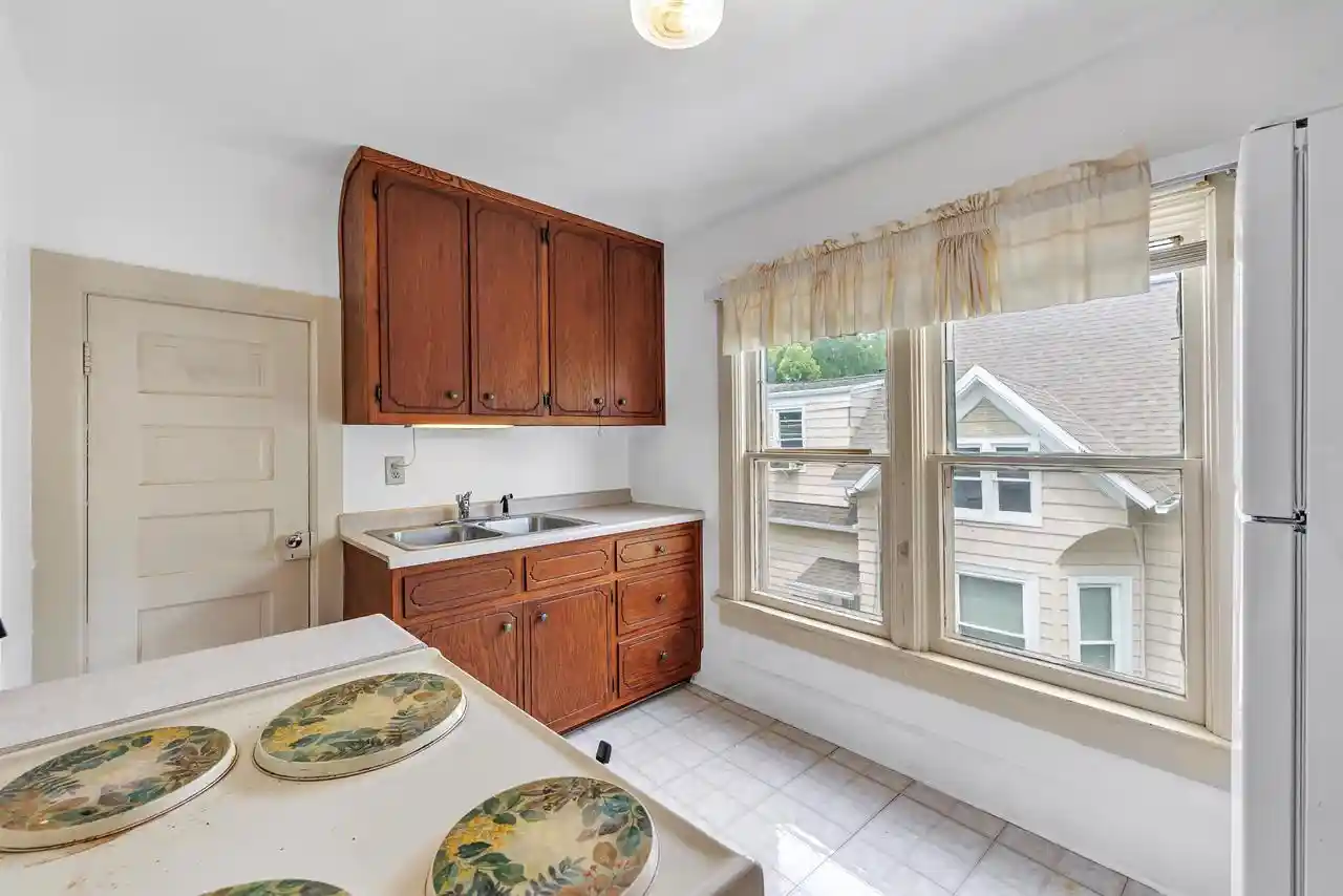 Photo 3 of Multi family home for sale at 121 Woodlawn Street Street, Green Bay, WI 54303 | MLS# 50328827 | Listing updated on 2026-09-28