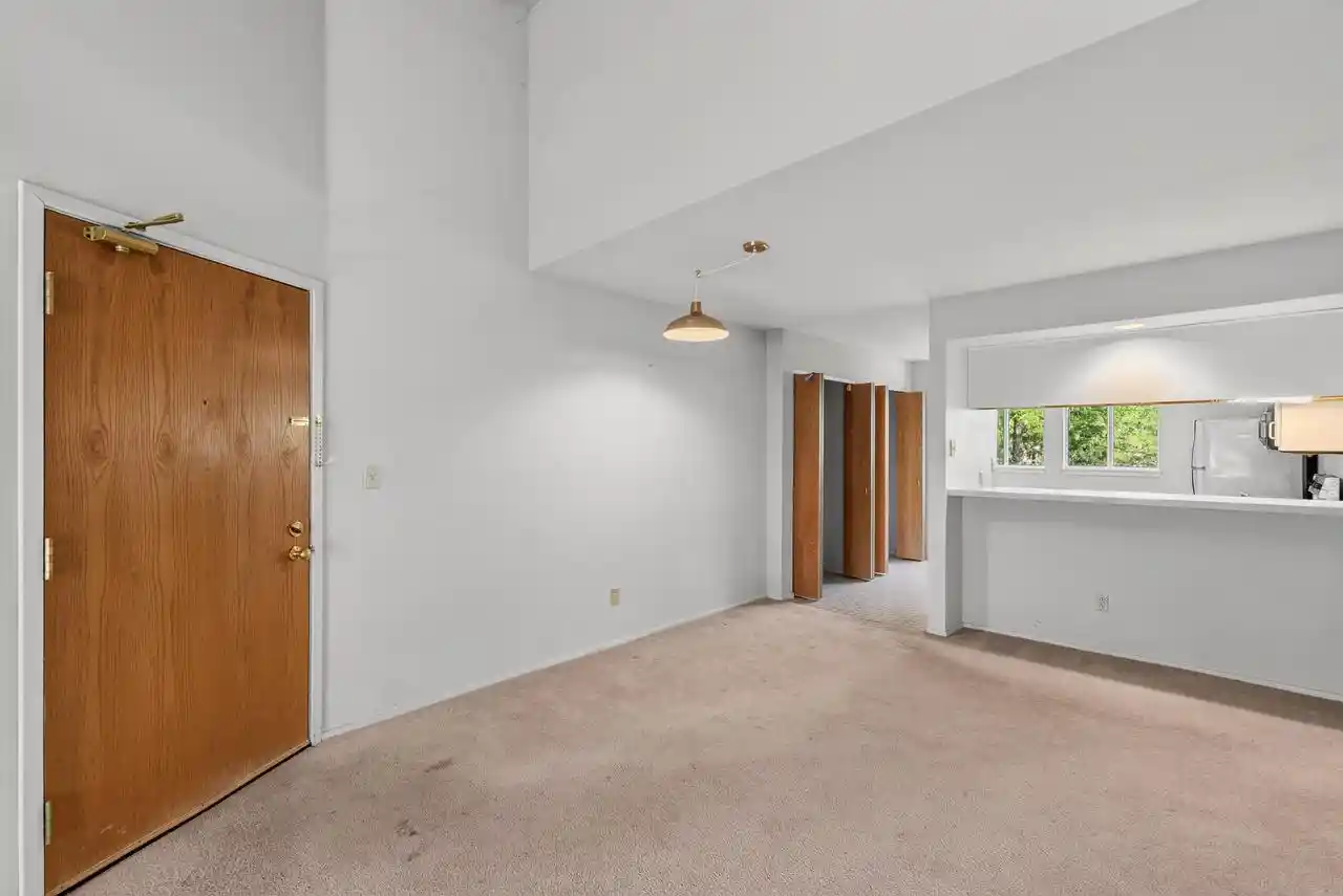 3rd image of 817 W Puetz Road Road, Oak Creek, WI 53154 | MLS# 1970857