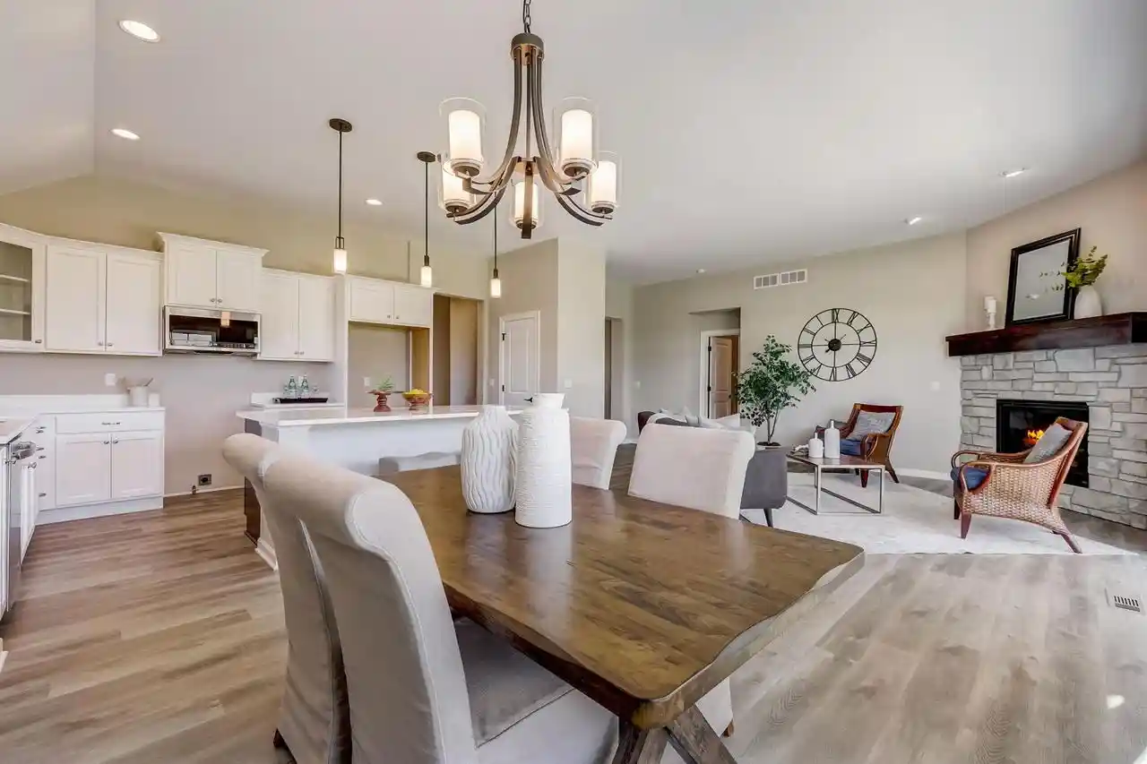 4th image of 1356 Prairie Creek Circle Circle #26C, Oconomowoc, WI 53066 | MLS# 1970868