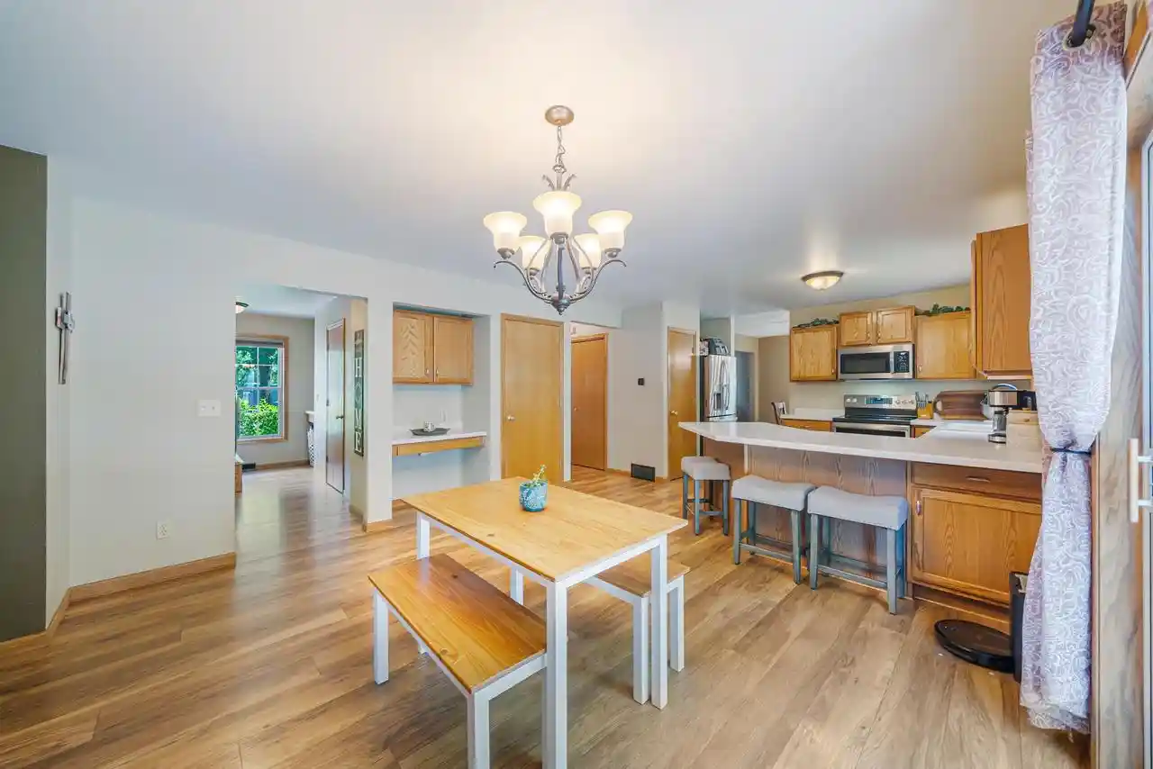 4th image of 590 Brookfield Boulevard Boulevard, Fond Du Lac, WI 54935 | MLS# 50328836