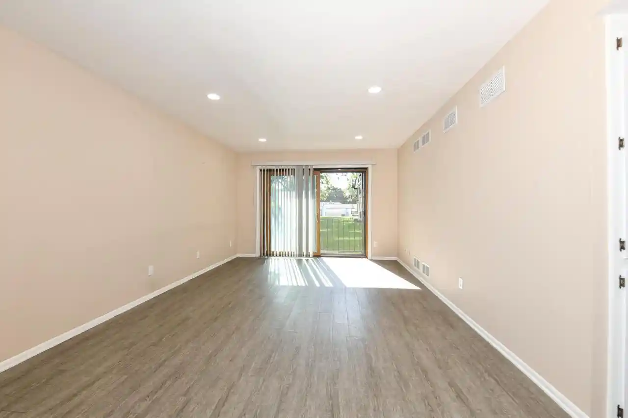 2nd image of 3239 S 58Th St St, Milwaukee, WI 53219