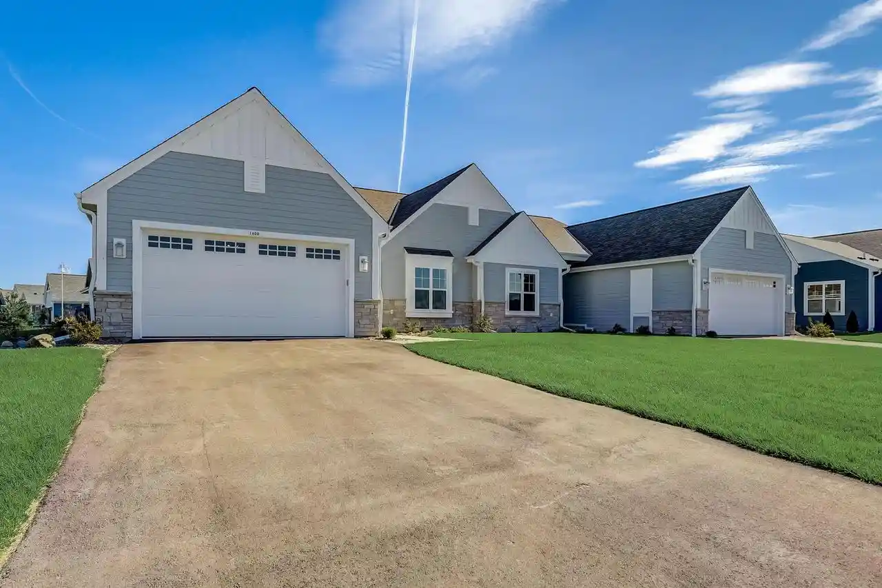 1st image of 1358 Prairie Creek Circle Circle #25C, Oconomowoc, WI 53066 | MLS# 1970872