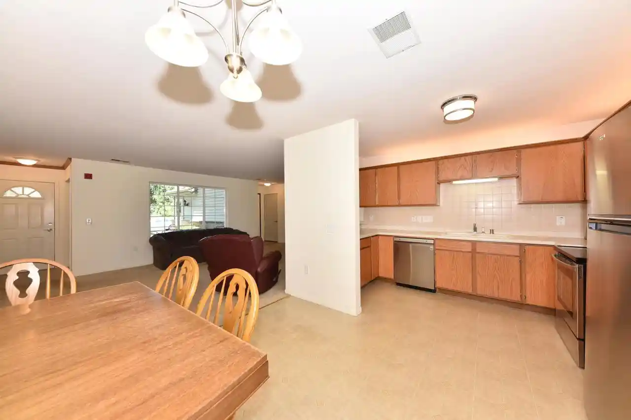 25th image of 3620 E Barbara Court Court #8, Oak Creek, WI 53154 | MLS# 1970878