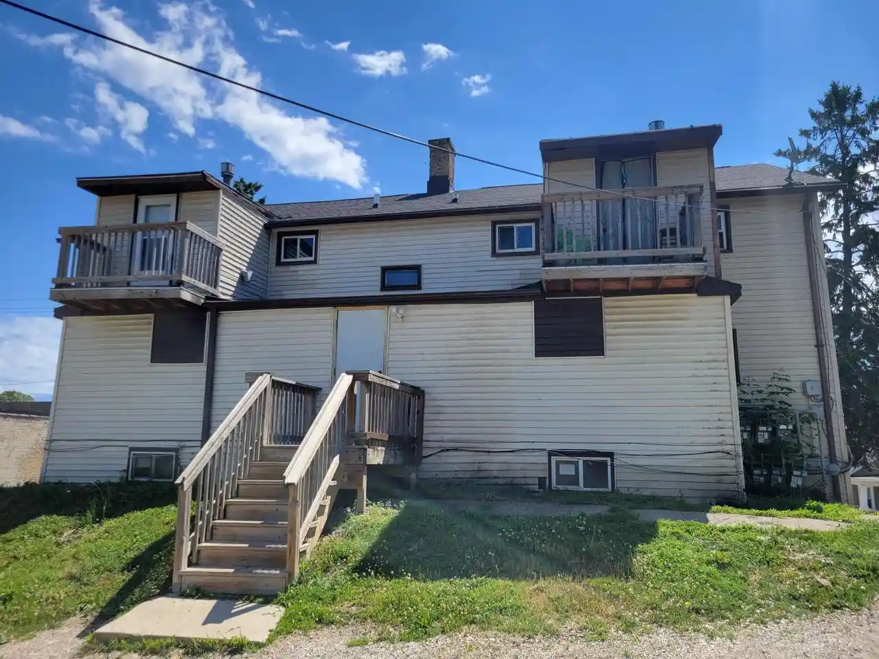 Photo 4 of Multi family home for sale at 1028 S Memorial Dr Dr, Racine, WI 53403 | MLS# 1970894 | Listing updated on 2026-09-17