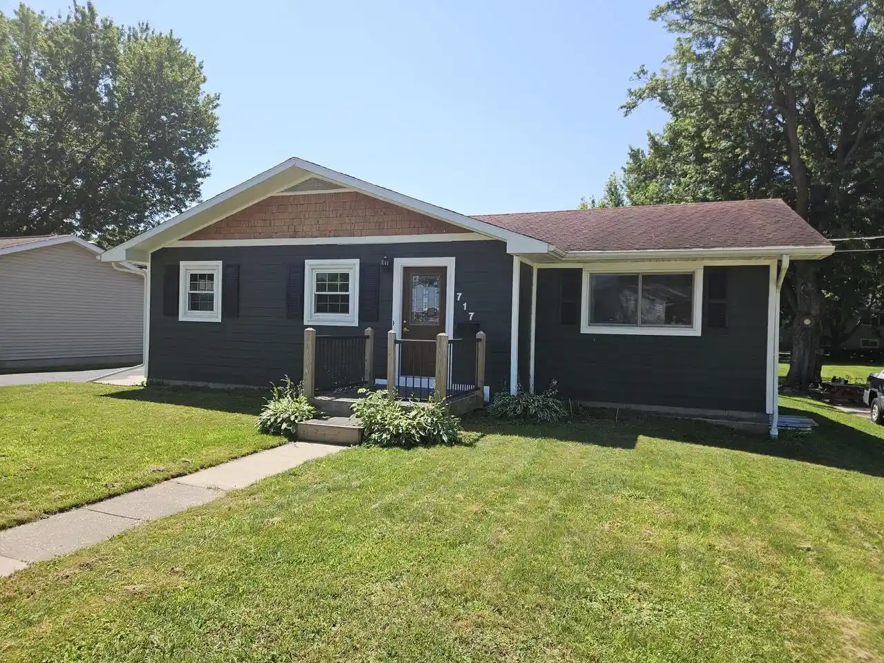 Homes for sale in Sparta, WI | 717 Austin St, Sparta, WI 54656 | MLS# 1970909