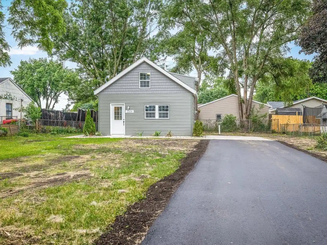 Homes for sale in Beloit, WI | 1338 Mckinley Avenue Avenue, Beloit, WI 53511 | MLS# 2027708