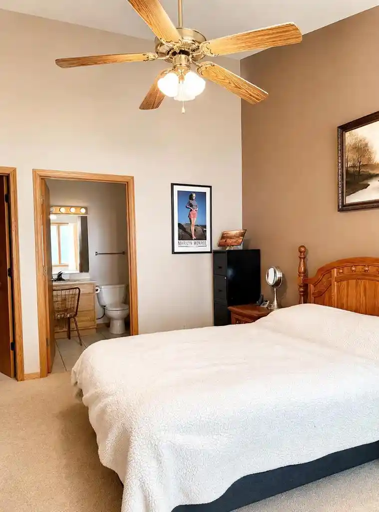 2nd image of 86 Knopp Valley Dr Dr, Winona, MN 55987 | MLS# 1970910