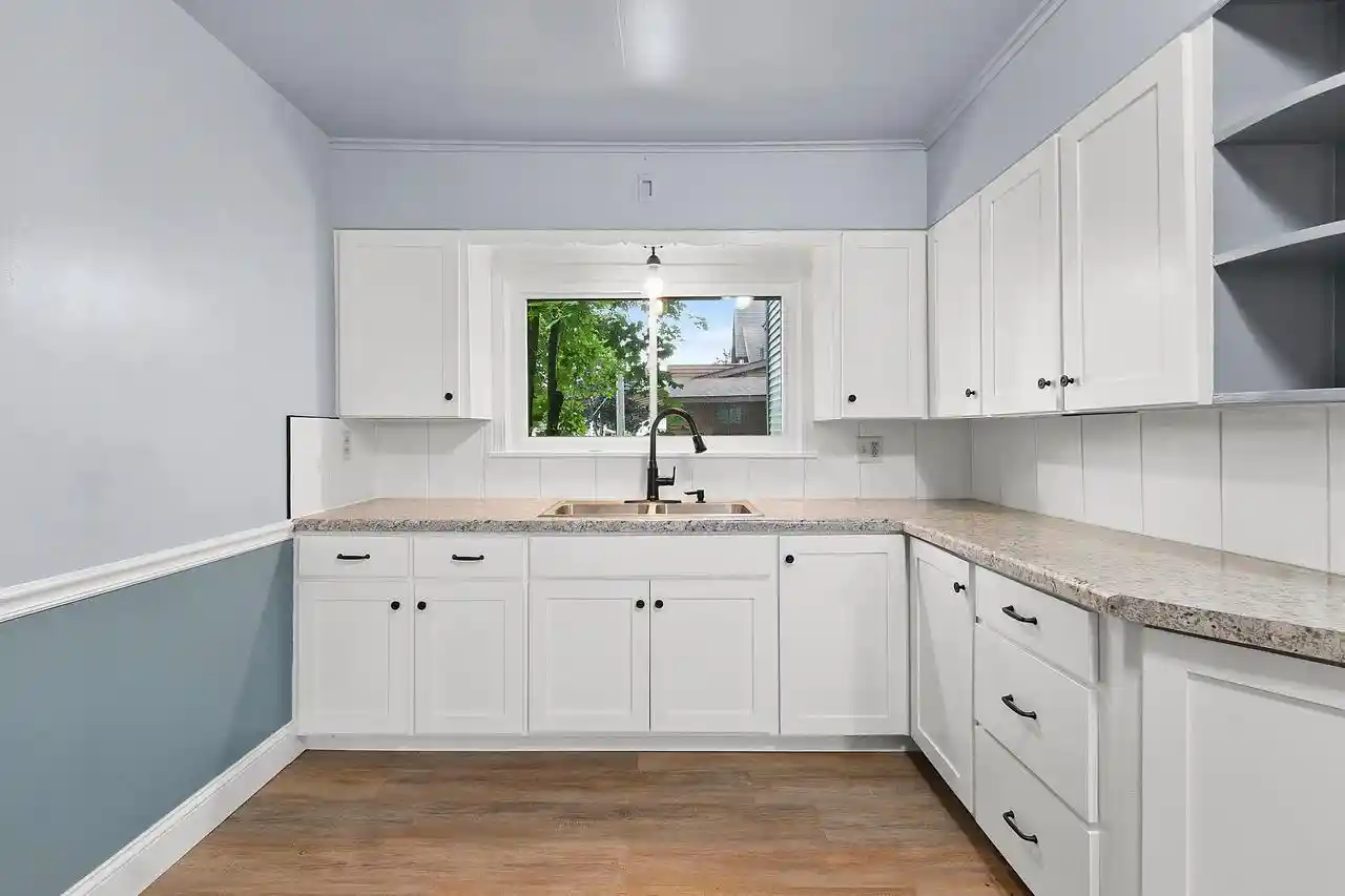 4th image of 1034 Josephine Street Street, Marinette, WI 54143 | MLS# 50328857