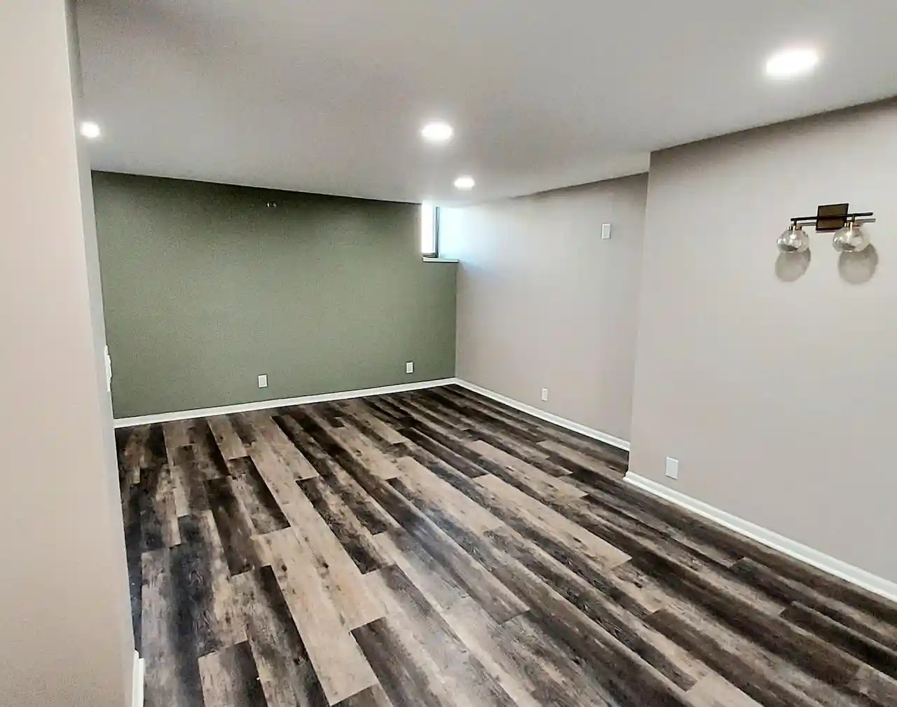 Photo 3 of Condo for sale at 270 E Highland Avenue Avenue #812, Milwaukee, WI 53202 | MLS# 1970920 | Listing updated on 2026-09-16
