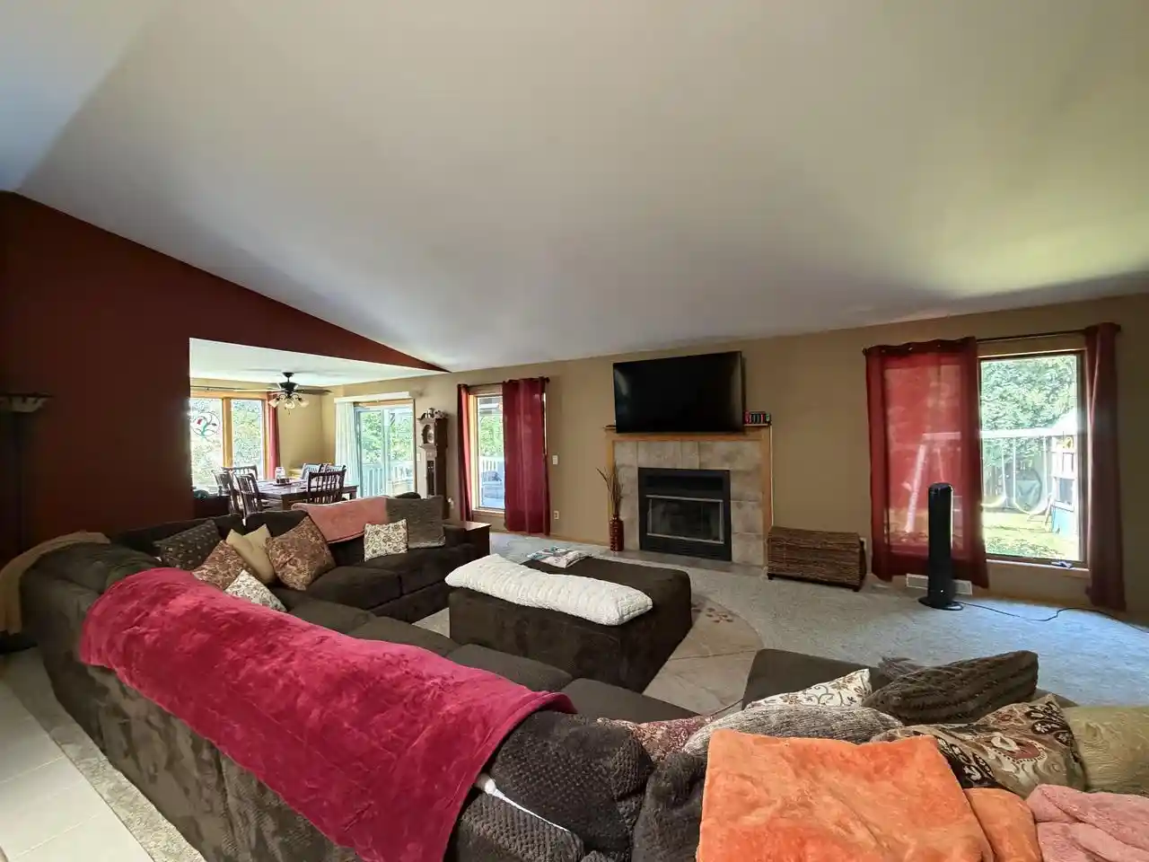 3rd image of 2518 Scenic Ridge Dr Dr, Madison, WI 53719 | MLS# 2027722