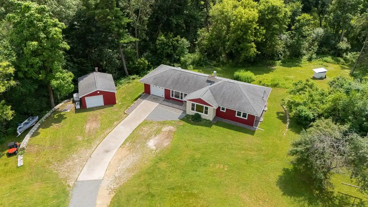 Homes for sale in Sparta, WI | 5755 State Hwy 16, Sparta, WI 54656 | MLS# 1970924