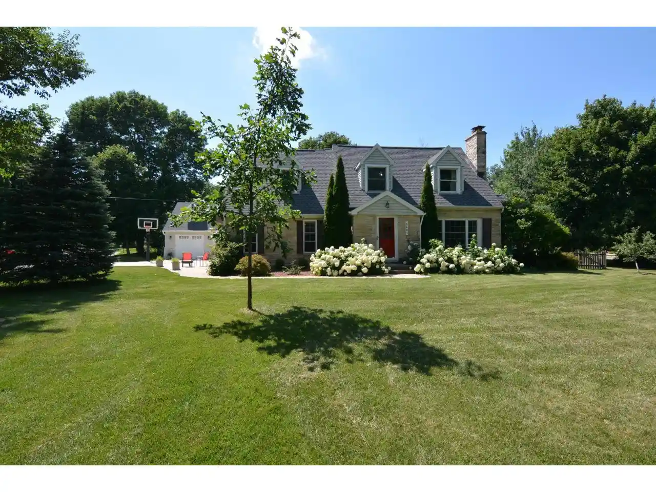 Photo 1 of Single family home for sale at 5601 Lake Mendota Dr Dr, Madison, WI 53705 | MLS# 2027725 | Listing updated on 2026-07-14